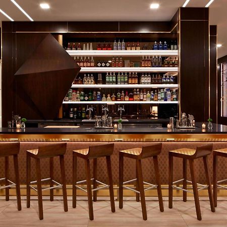 Ac Hotel By Marriott Minneapolis Downtown Bagian luar foto