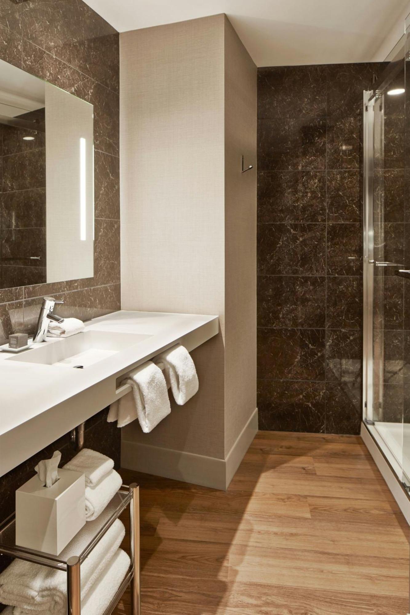 Ac Hotel By Marriott Minneapolis Downtown Bagian luar foto