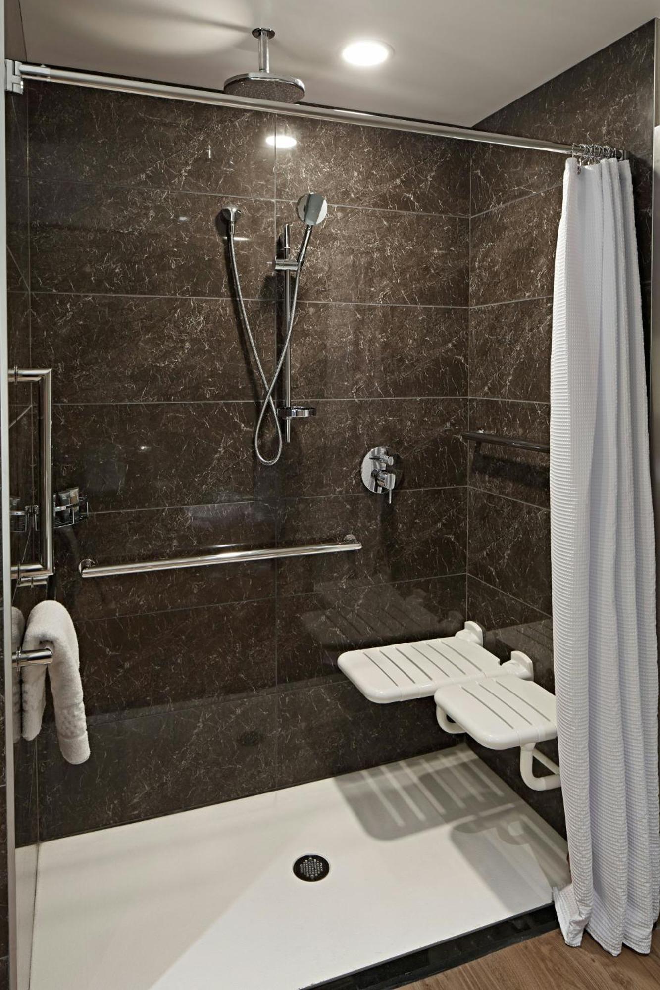 Ac Hotel By Marriott Minneapolis Downtown Bagian luar foto